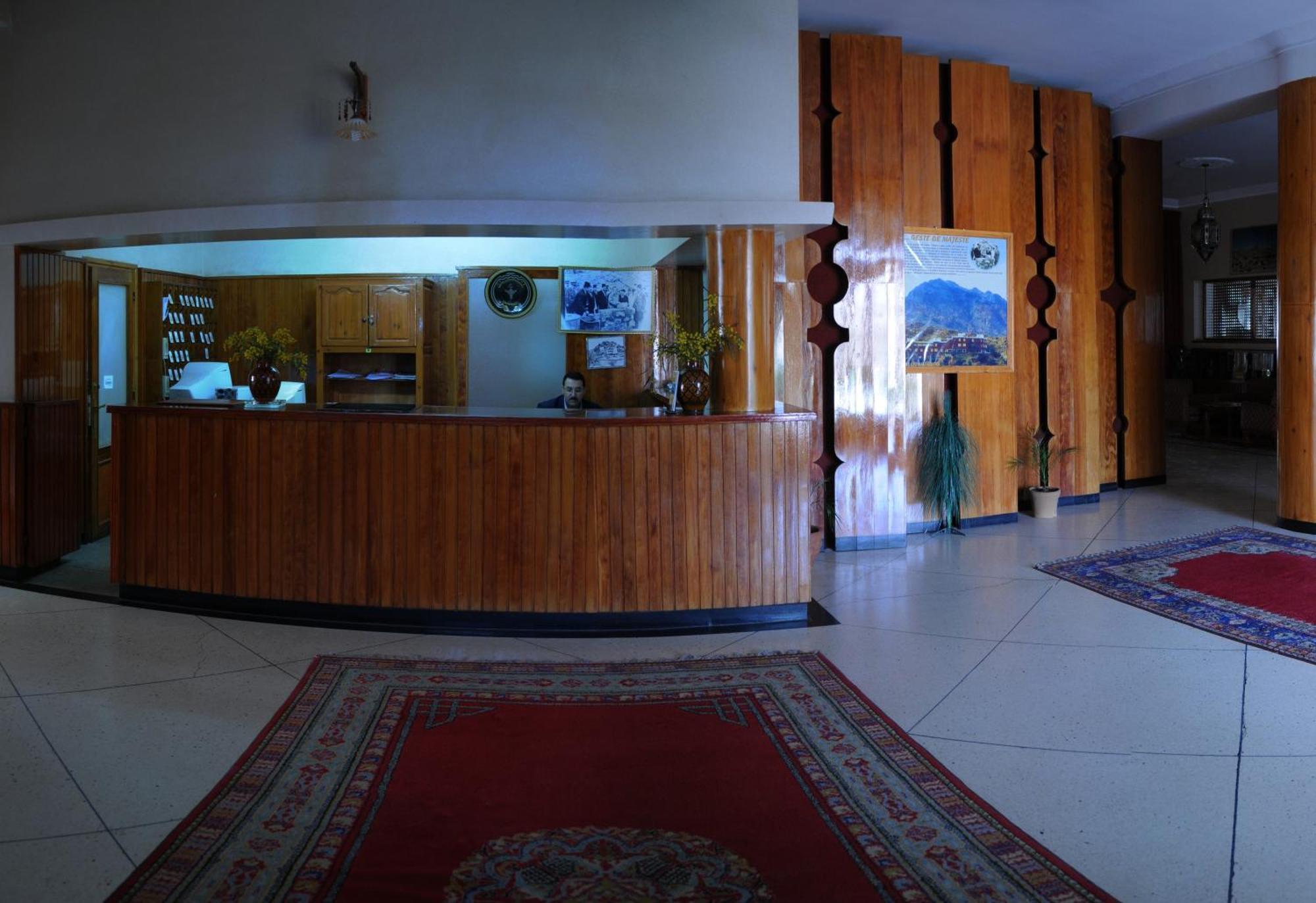 Hotel Les Amandiers Tafraout Exterior foto