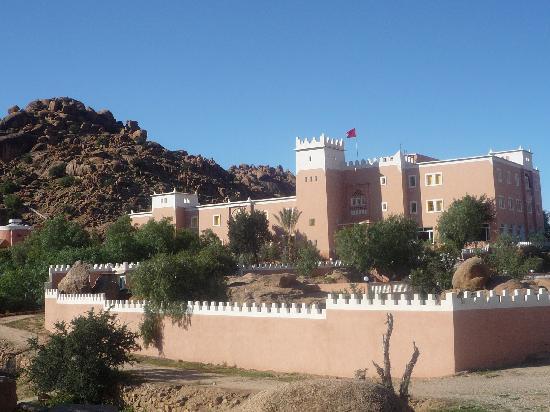 Hotel Les Amandiers Tafraout Exterior foto